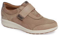 Un Adorn Lo by Clarks